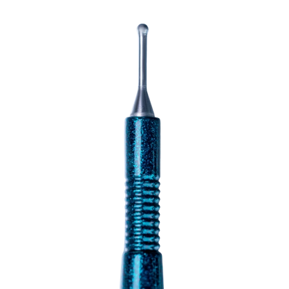 ZOLA x Nahiieva Multifunctional lash tool green